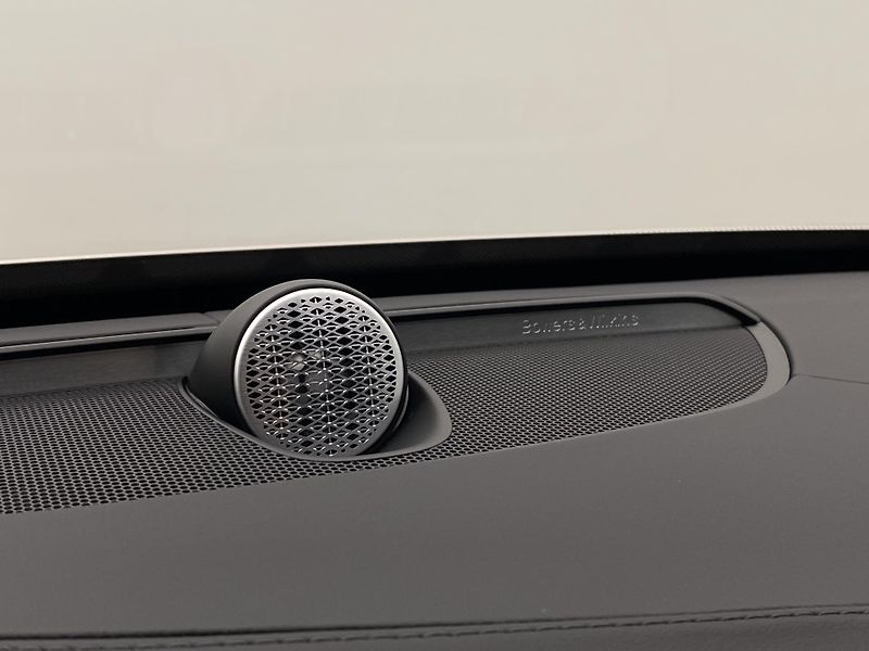 Volvo XC90 (2026) T8 AWD Plug-in BRIGHT ULTRA - fotka 36 z 76