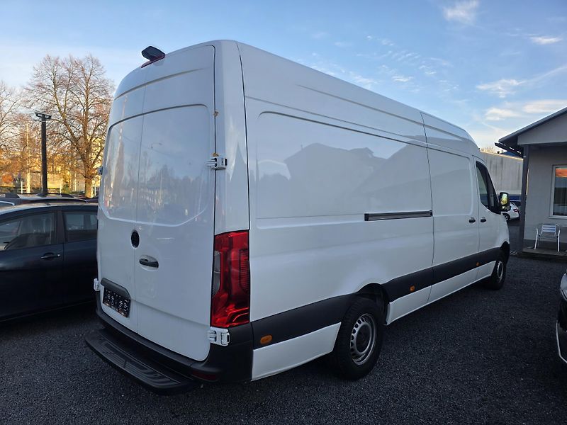 Mercedes-Benz Sprinter 200CDI Navigace Kamera  - fotka 4 z 34