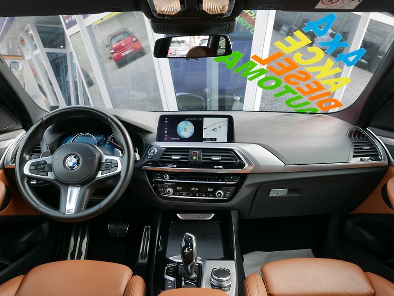 BMW X3 xDrive 20d REZERVACE - fotka 31 z 43