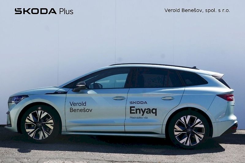 Škoda Enyaq (2024) 85x (82 kWh) 210 kW Sportline - fotka 3 z 33