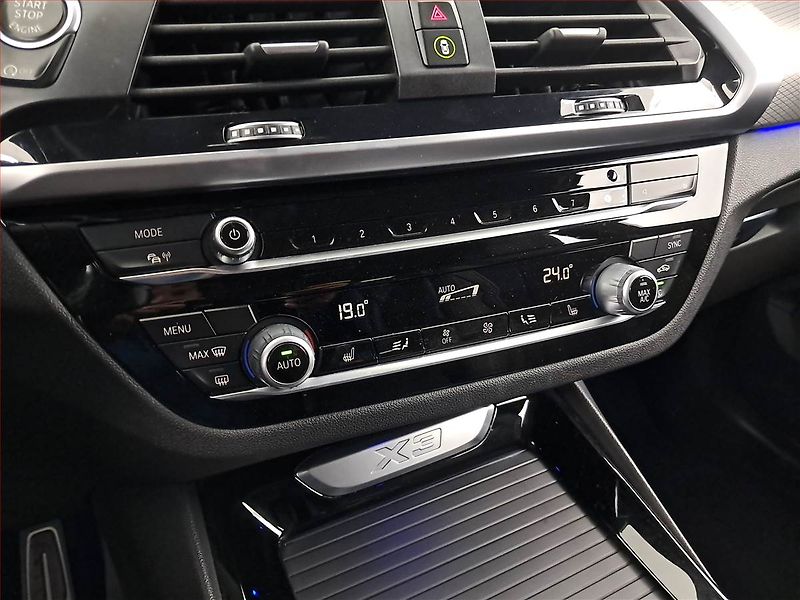BMW X3 (2020) xDrive20d - fotka 18 z 25