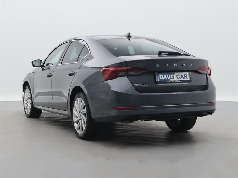 Škoda Octavia 2,0 TDI 110kW DSG Style CZ - fotka 5 z 39