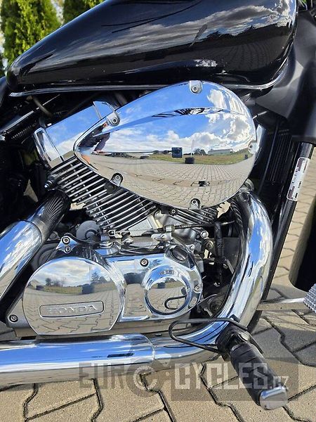 Honda VT 750 C2 Shadow (2006) - fotka 7 z 15