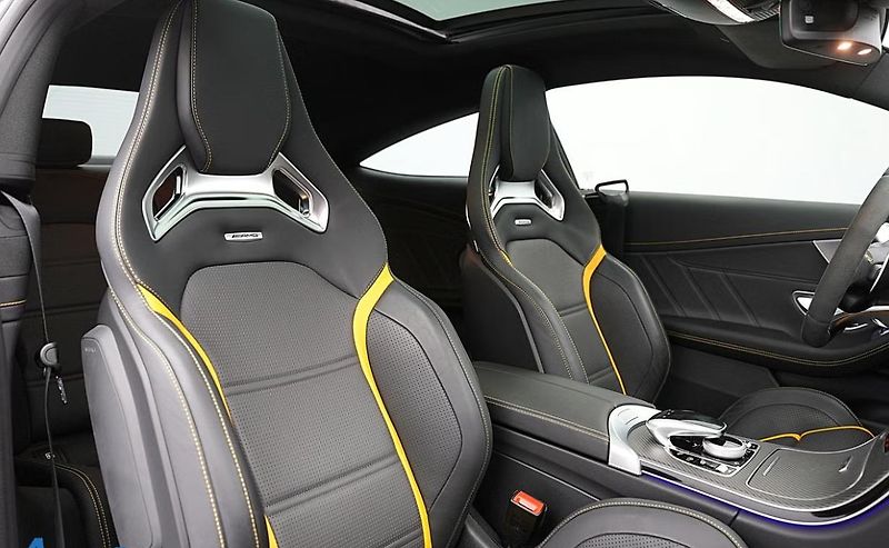 Mercedes-Benz Třídy C C63 S AMG Coupé Final E. 360k - fotka 15 z 24