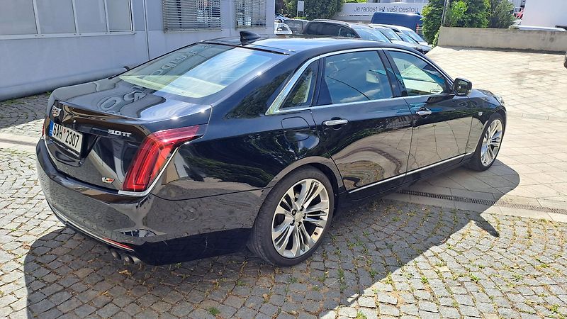 Cadillac CT6 Platinum EU model - fotka 6 z 20