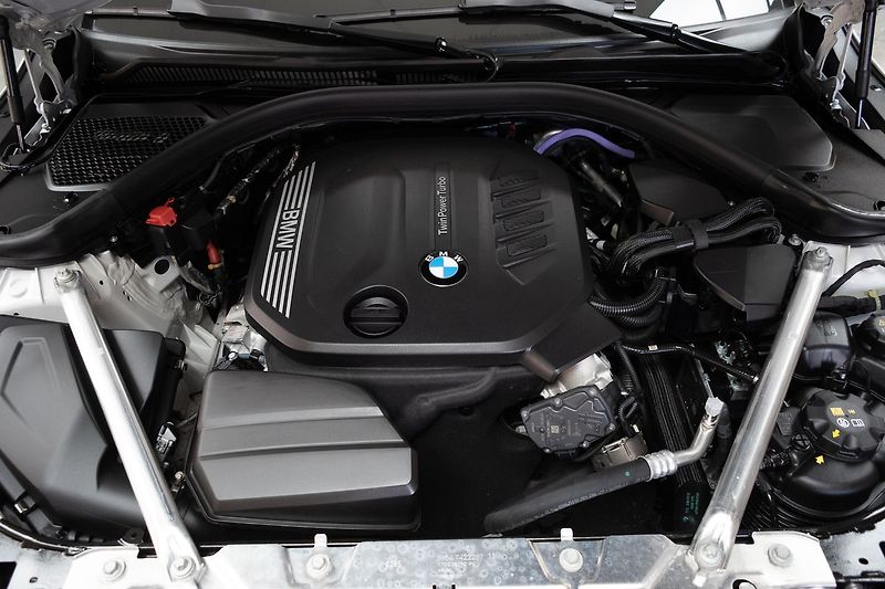 BMW Řada 4 420d xD ///M*ZÁRUKA*N.TOPENÍ* - fotka 37 z 43