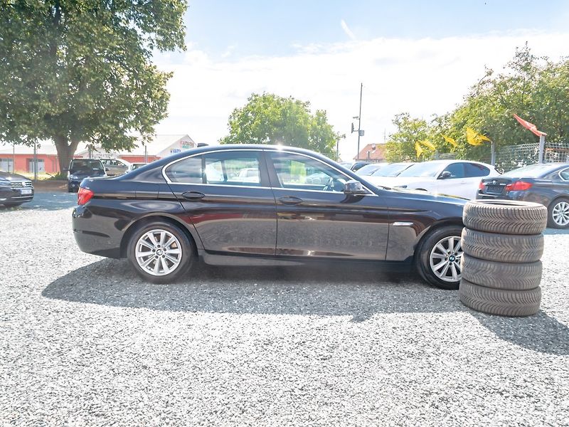 BMW Řada 5 (2013) 2.0D 135KW mat – NOVÉ V ČR - fotka 4 z 44