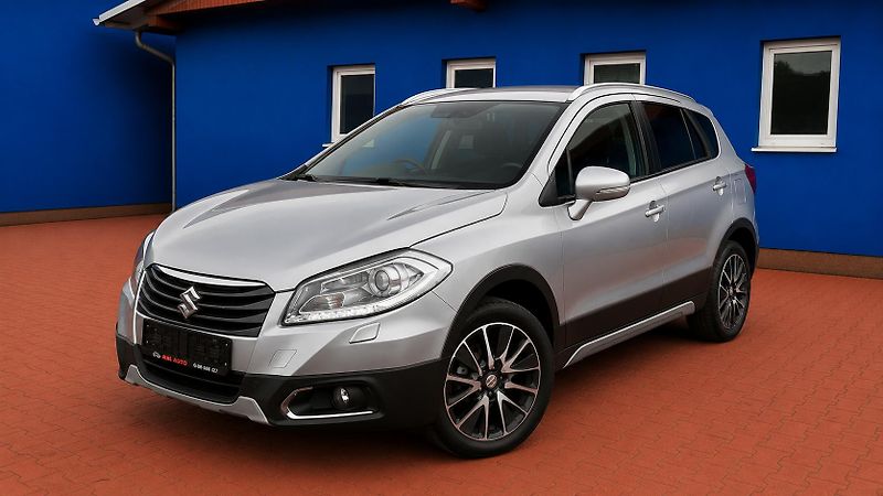 Suzuki SX4 S-Cross (2015) 1.6 16v AllGrip  - fotka 2 z 35
