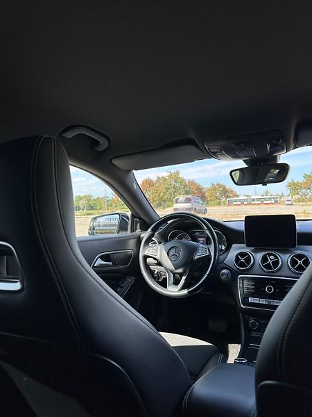 Mercedes-Benz CLA (2018) - fotka 8 z 14