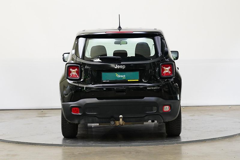 Jeep Renegade - fotka 6 z 22