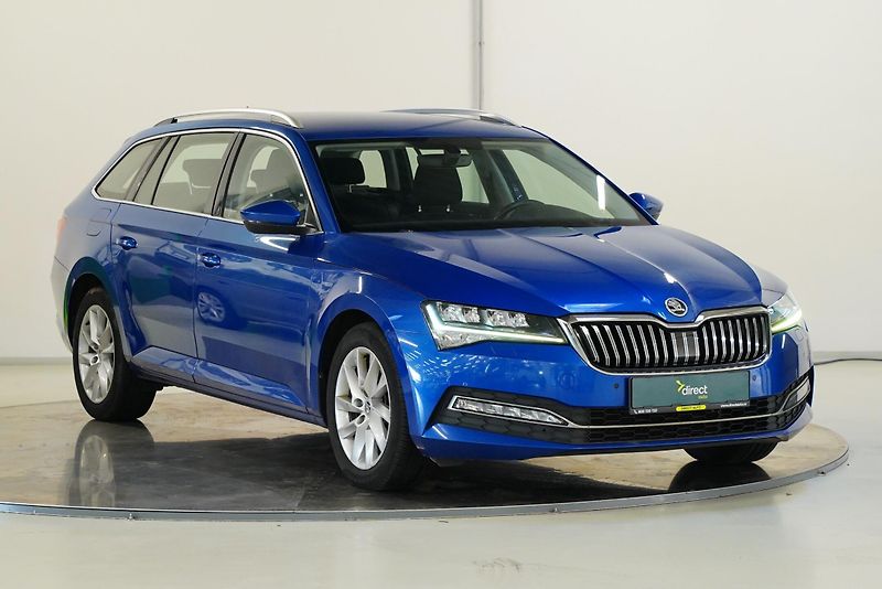 Škoda Superb - fotka 8 z 31