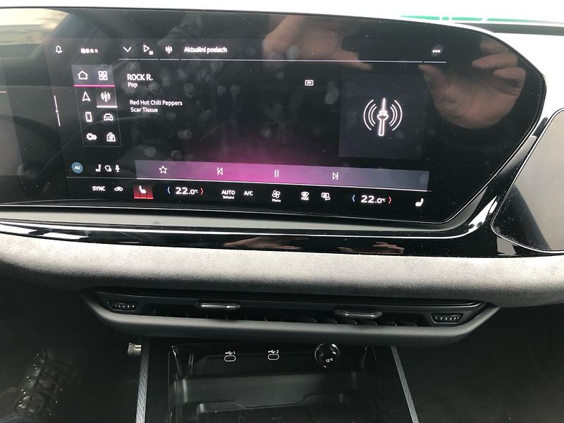 Audi A6 Avant TDI quattro 150kW - fotka 21 z 30