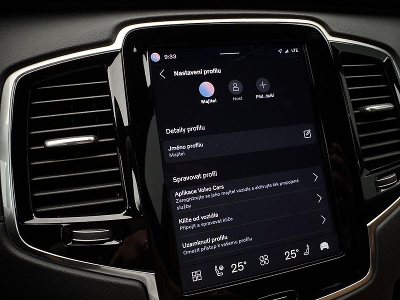 Volvo XC90 T8 AWD RECHARGE DARK PLUS CZ  - fotka 49 z 51
