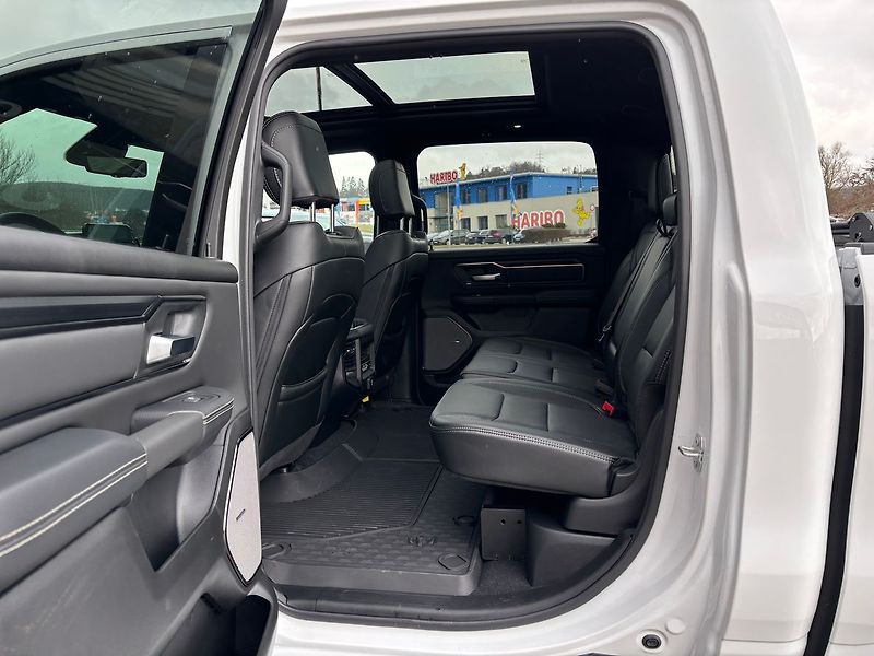Dodge RAM 3.0 I6 426k REBEL PREMIUM EDIT - fotka 43 z 76