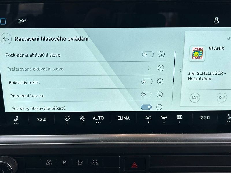 Volkswagen Caravelle (2025) 2.0 TDI 8AUT 4MOTION Style DR - fotka 16 z 34