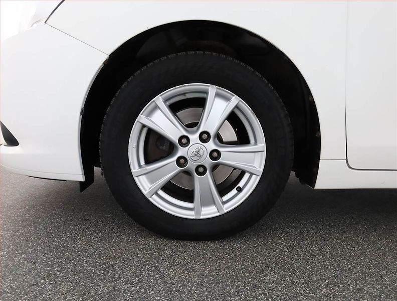 Toyota Verso (2011) 1.8 Valvematic, Automat, ČR - fotka 17 z 17