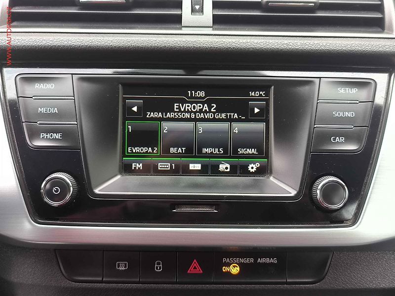 Škoda Fabia (2015) 1.2 TSi, 2.maj,ČR, Ambition - fotka 11 z 16