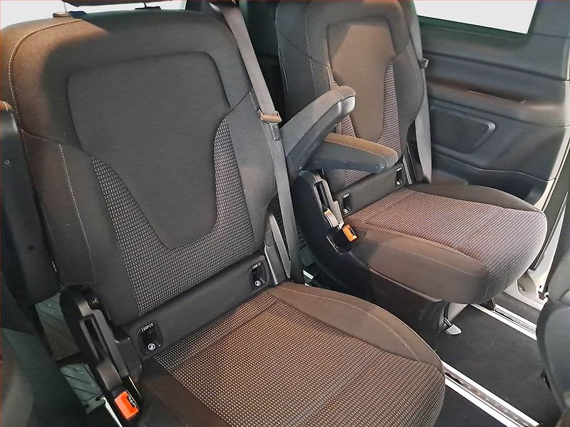 Mercedes-Benz Třídy V (2019) 300 d 4MATIC, ČR - fotka 19 z 19