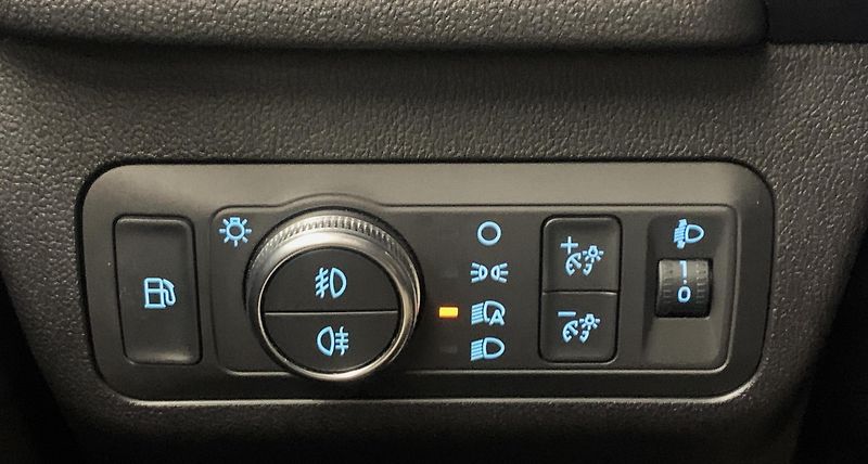 Ford Kuga ST-Line X PHEV, ČR, 1.MAJ - fotka 24 z 28