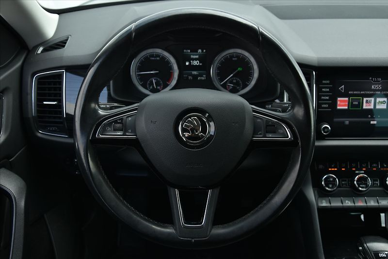 Škoda Kodiaq 2.0 TDI DSG 4x4 STYLE TAŽNÉ ČR - fotka 14 z 28