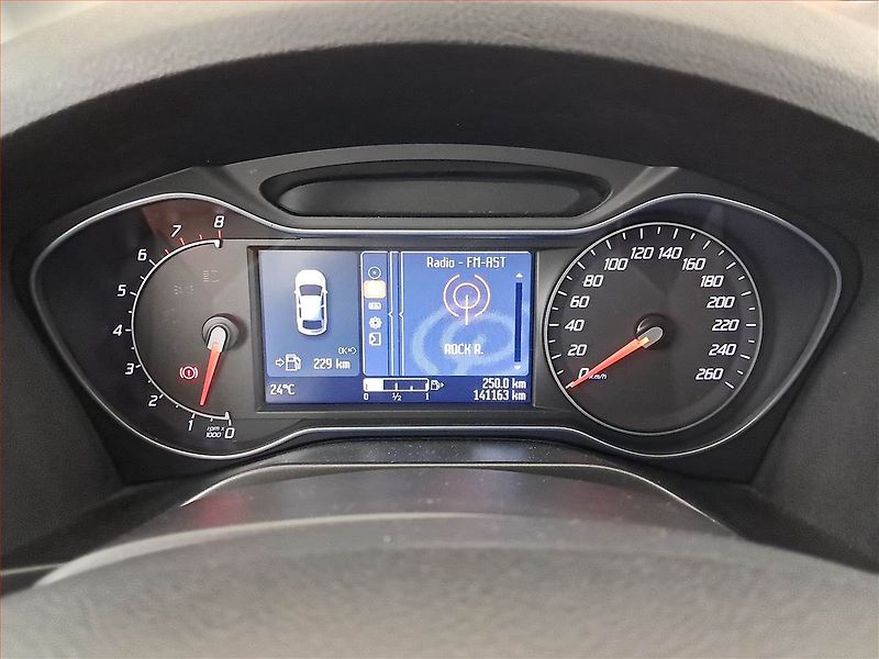 Ford S-MAX (2011) 1.6 EcoBoost, Serv.kniha - fotka 11 z 17