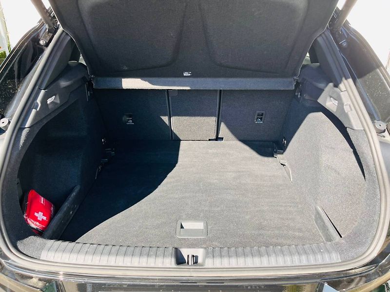 Cupra Terramar (2024) VZ 2.0 TSI 195 kW DSG 4x4 - fotka 26 z 30
