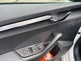 Škoda Octavia 1,5 TSI 110 Ambition - náhled 11