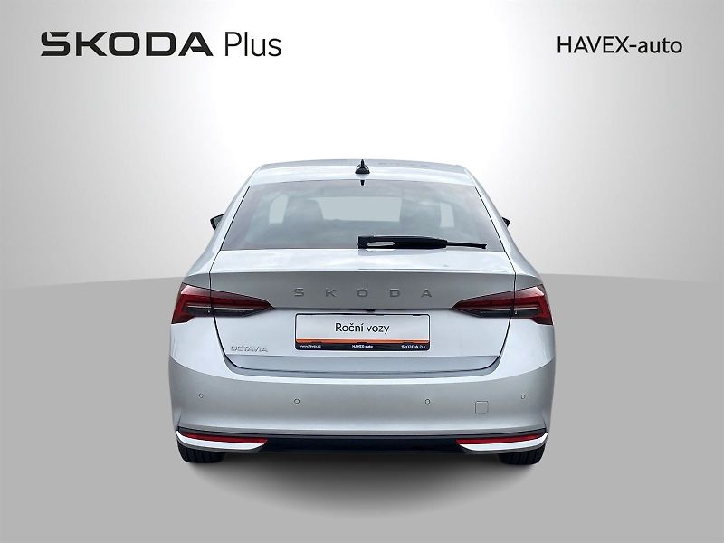 Škoda Octavia (2025) 1.5 TSI Top Selection - fotka 36 z 36