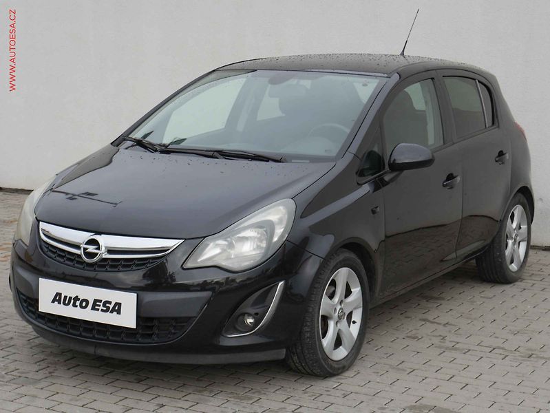 Opel Corsa (2012) 1.2i, ČR, AC, temp - fotka 3 z 15