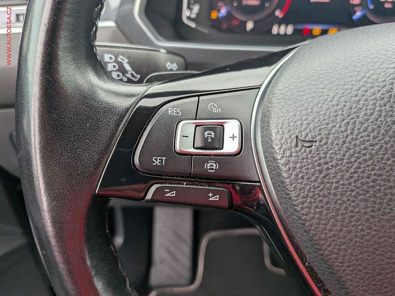 Volkswagen Tiguan (2020) 2.0 TSi 4x4, Highline, DSG - fotka 13 z 16
