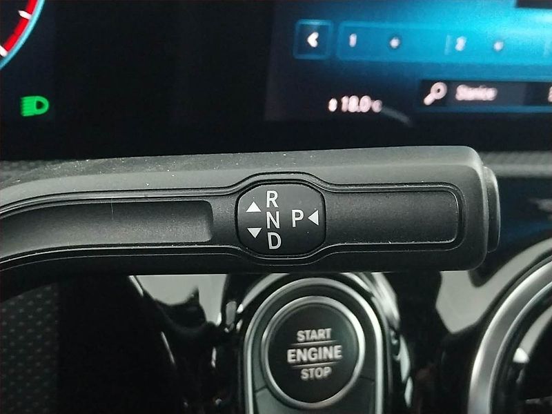 Mercedes-Benz CLA (2020) 180 - fotka 18 z 23