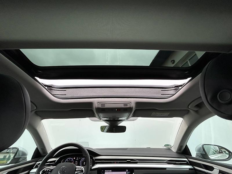 Volkswagen Arteon Shooting Brake (2023) 2.0 TDI 147 kW DSG panorama He - fotka 29 z 35