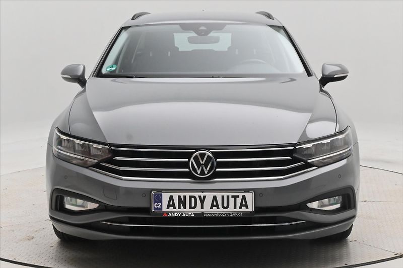 Volkswagen Passat 2,0 TDI 110 kW DSG Business Zá - fotka 2 z 32