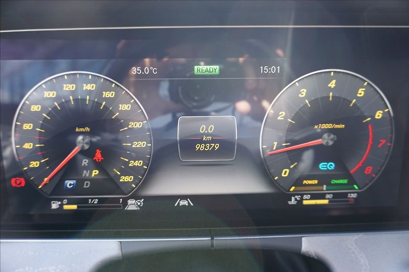 Mercedes-Benz CLS 3,0 450 4M, CZ původ - fotka 14 z 23