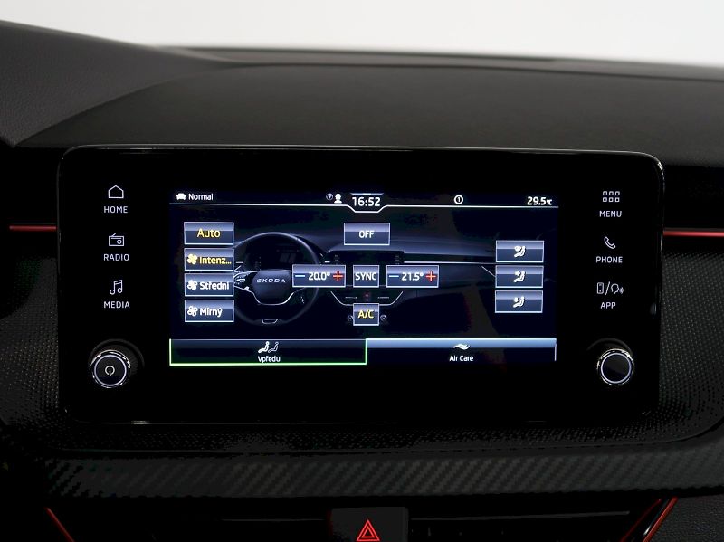 Škoda Kamiq (2025) MONTE CARLO 1.5TSI 110KW DSG P - fotka 28 z 40