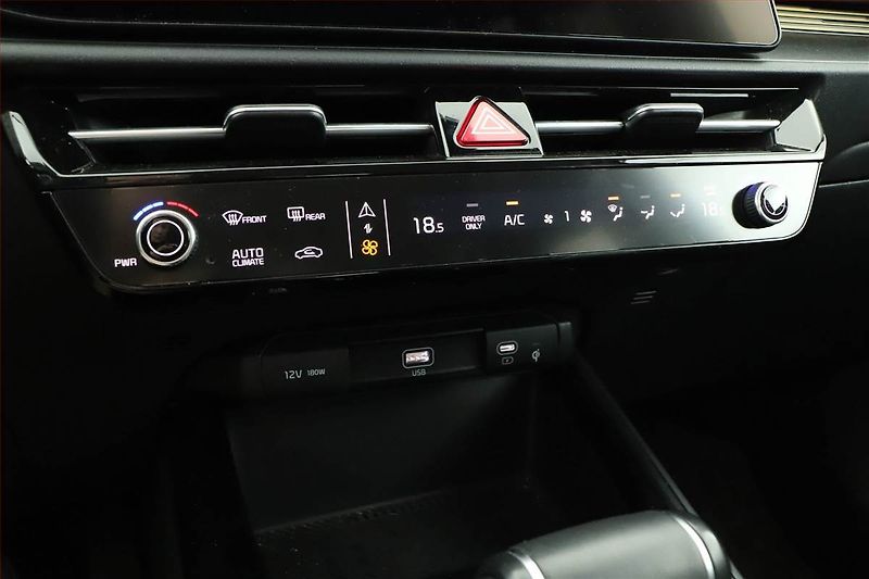 Kia Niro (2022) Style Hybrid - fotka 18 z 20