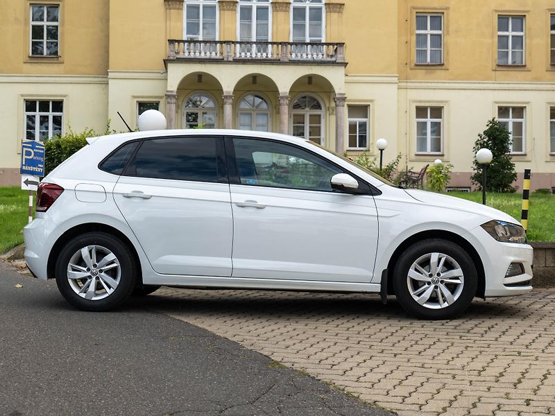 Volkswagen Polo 1.0 TSI DSG CarPlay - fotka 5 z 30