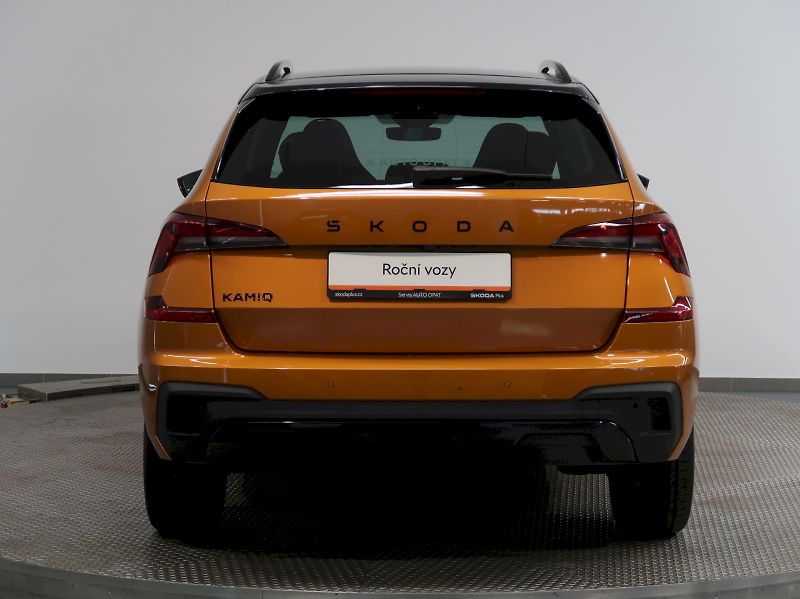 Škoda Kamiq (2026) MONTE CARLO 1.5TSI 110KW DSG P - fotka 9 z 38