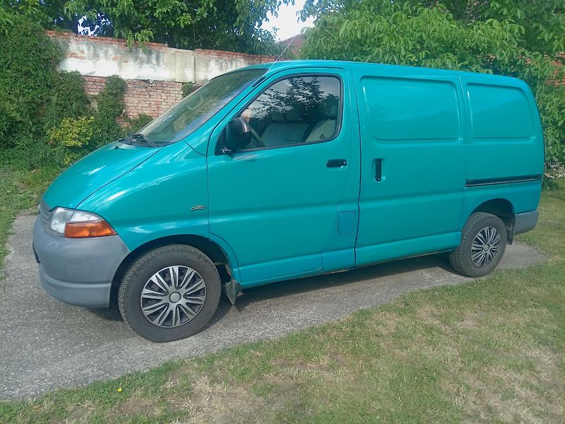 Toyota Ostatní (2002) VELMI SPOLEHLIVÉ VOZIDLO - fotka 7 z 18