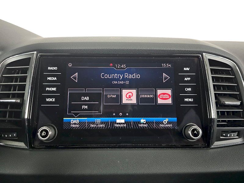 Škoda Karoq (2019) 1.5TSI 110KW AMBITION - fotka 16 z 30