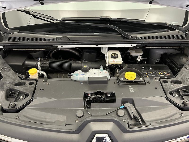 Renault Trafic 2.0 DCI L1H1 - fotka 21 z 21