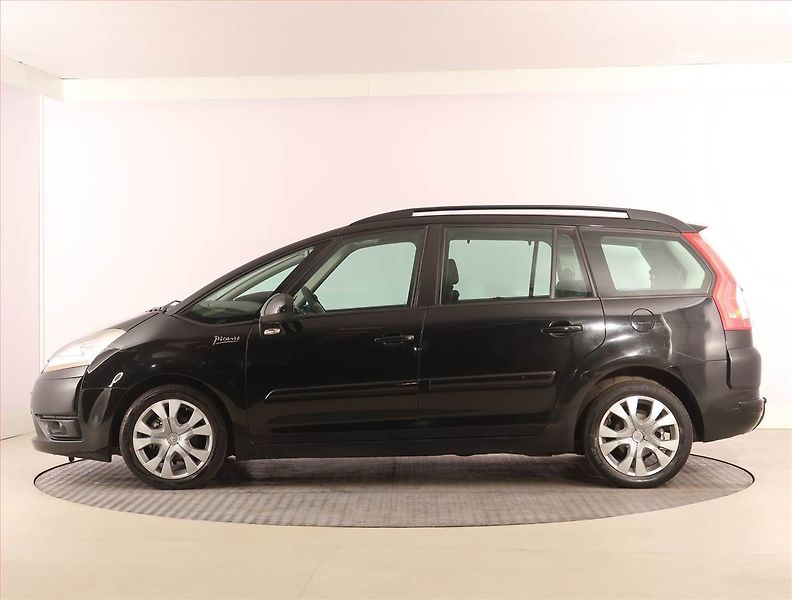 Citroën C4 Picasso (2007) 1.6 HDi, Automat, 7 míst - fotka 3 z 21