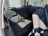 Ford Galaxy (2016) 2.0 TDCi 110 KW 7 Míst Man. - náhled 25