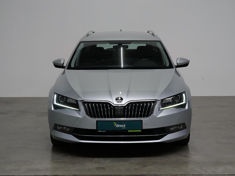 Škoda Superb - fotka 4 z 28