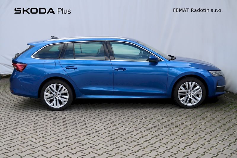 Škoda Octavia (2024) Combi Top Selection 2.0 TDI 11 - fotka 3 z 28