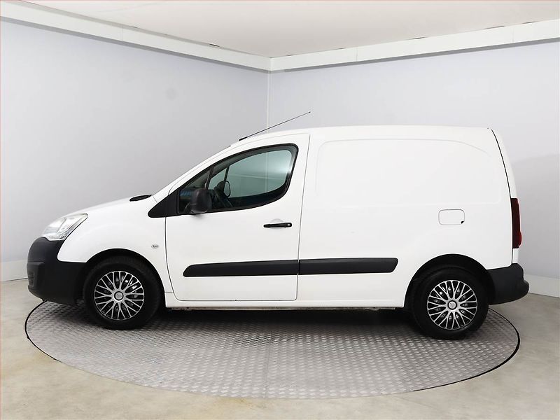 Peugeot Partner (2017) 1.6 HDi, ČR, DPH - fotka 3 z 10