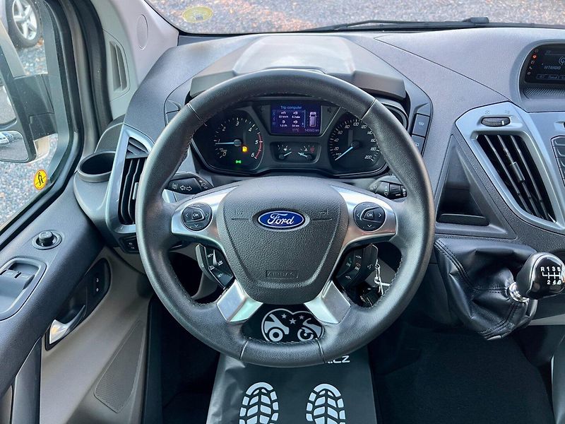 Ford Transit Custom (2013) 2.2TDCi 114 kW 5 míst L1 - fotka 14 z 19