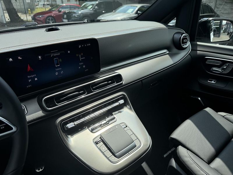Mercedes-Benz Třídy V (2026) V 300 d / Exclusive / L / 4M - fotka 21 z 27