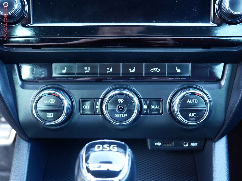 Škoda Octavia (2015) 2.0 TDi, RS Challange, DSG - fotka 14 z 20