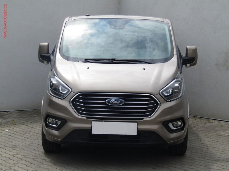 Ford Tourneo Custom (2019) 2.0TDCi L2, 136kW, navi, - fotka 2 z 3